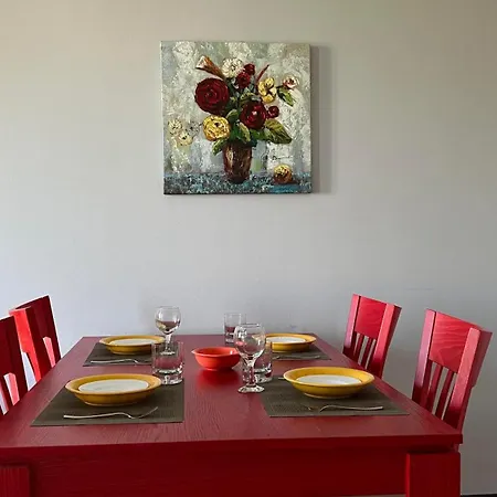 Daire Stamopolulux директен изглед към морето